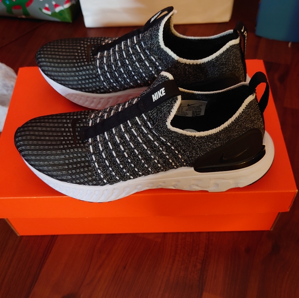 Nike react Phantom run Flyknit 2